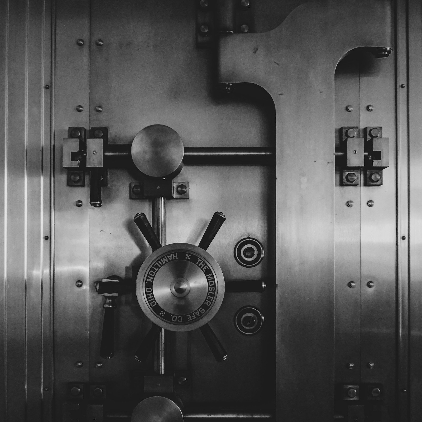 Vault door locking mechanism — RH Lock & Safe Coburg